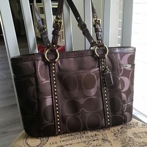 Coach tote - excellent condition